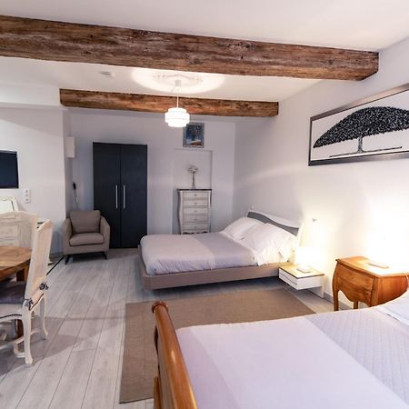 Chambre Familiale Du Couvent ナルボンヌ エクステリア 写真
