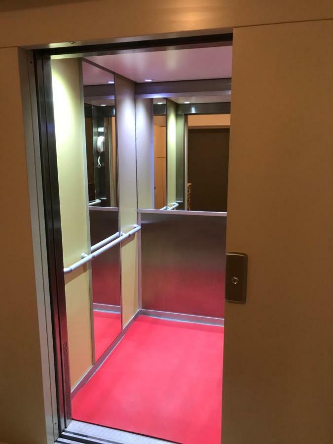 Chambre Familiale Du Couvent ナルボンヌ エクステリア 写真